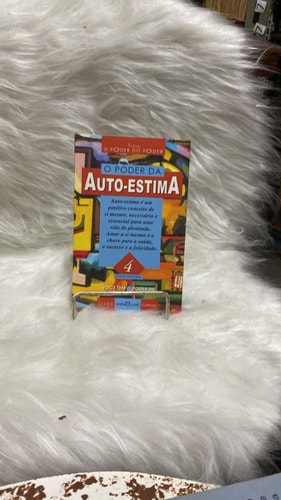 alternative text