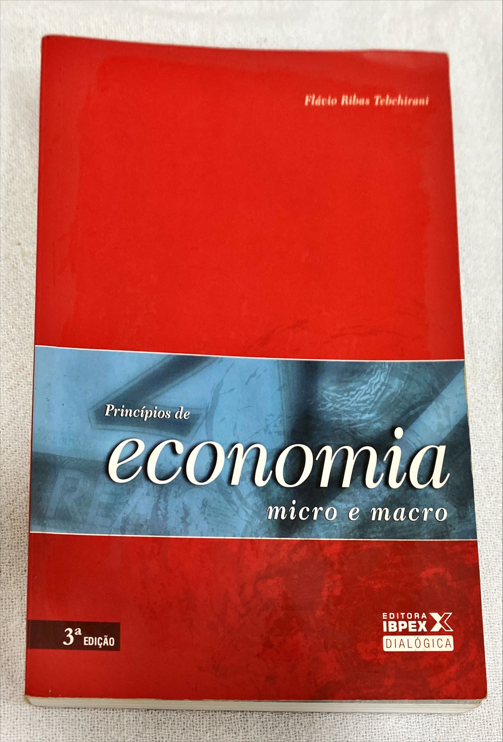 alternative text
