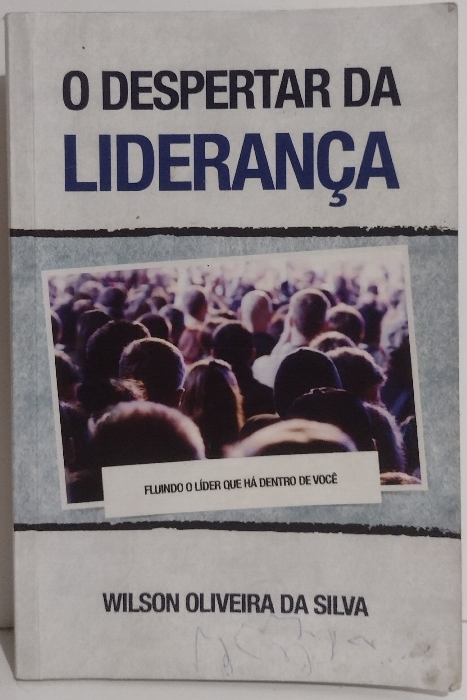 alternative text