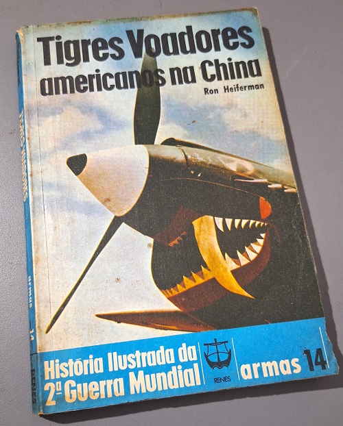 alternative text